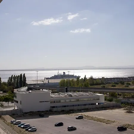 Apartment Feels Like Expo River View Lisbon